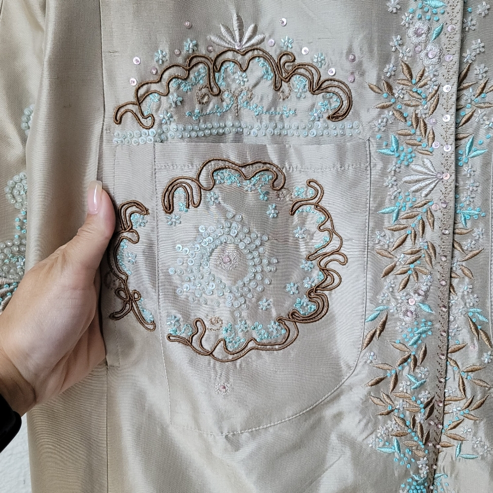 Johnny Was Biya Beaded Embroidery Silk Midi Jacket Size Medium Color Pebble NWT - Picture 5 of 16
